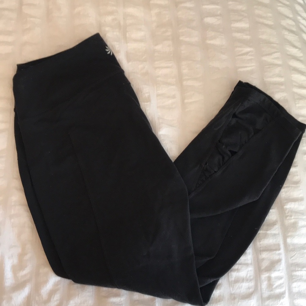 Althleta black crop leggings